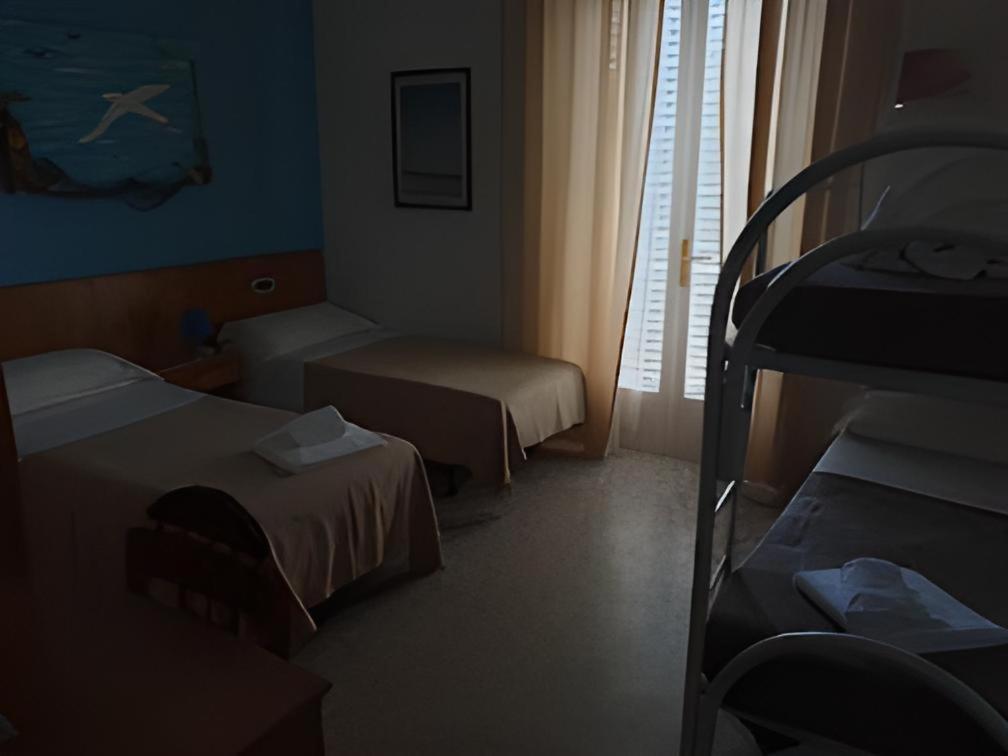 Hotel Delmare Λίντο ντι Καμαϊόρε Εξωτερικό φωτογραφία